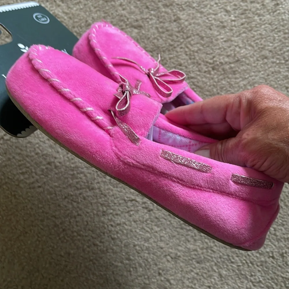 Laura Ashley Girls Pink Moccasin Slippers - Size L (2/3)